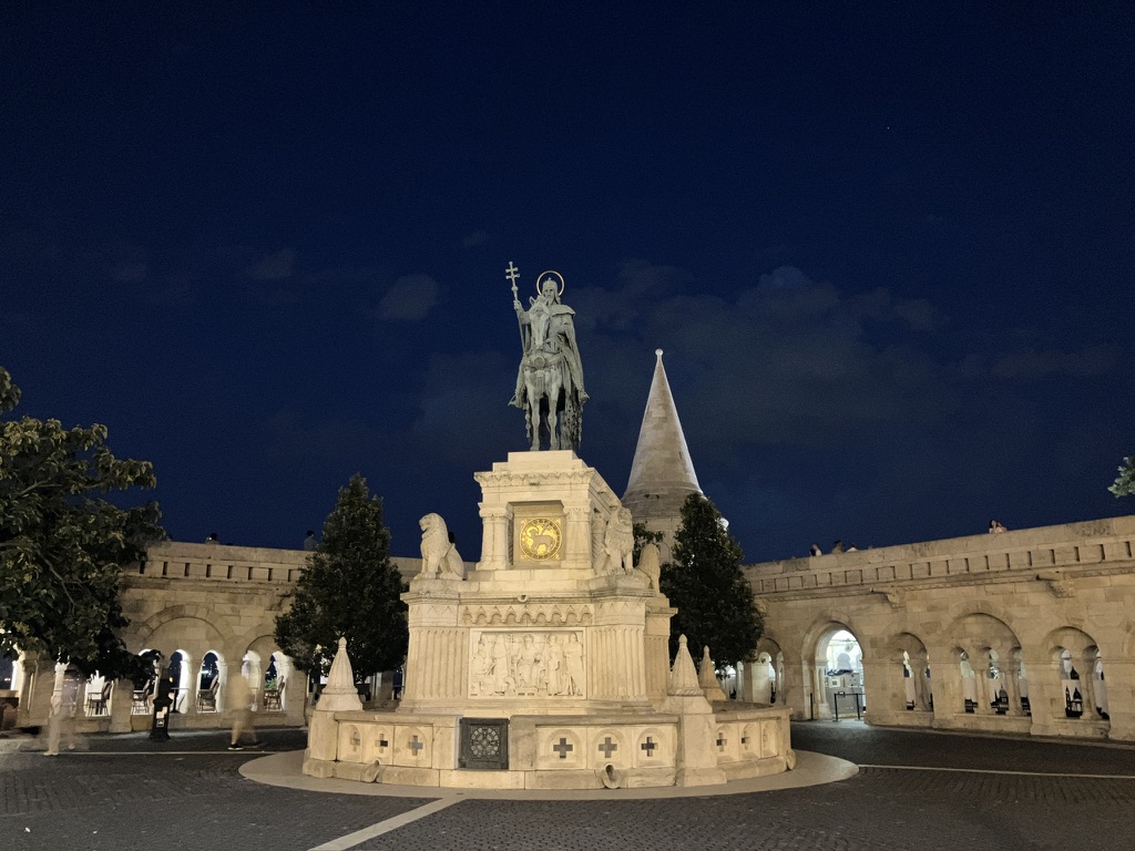 漁夫の砦・聖イシュトヴァーン1世